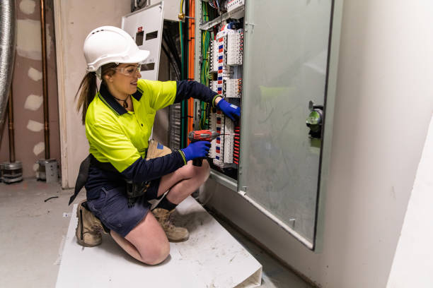 Best 24-Hour Electrician  in Beach City, TX